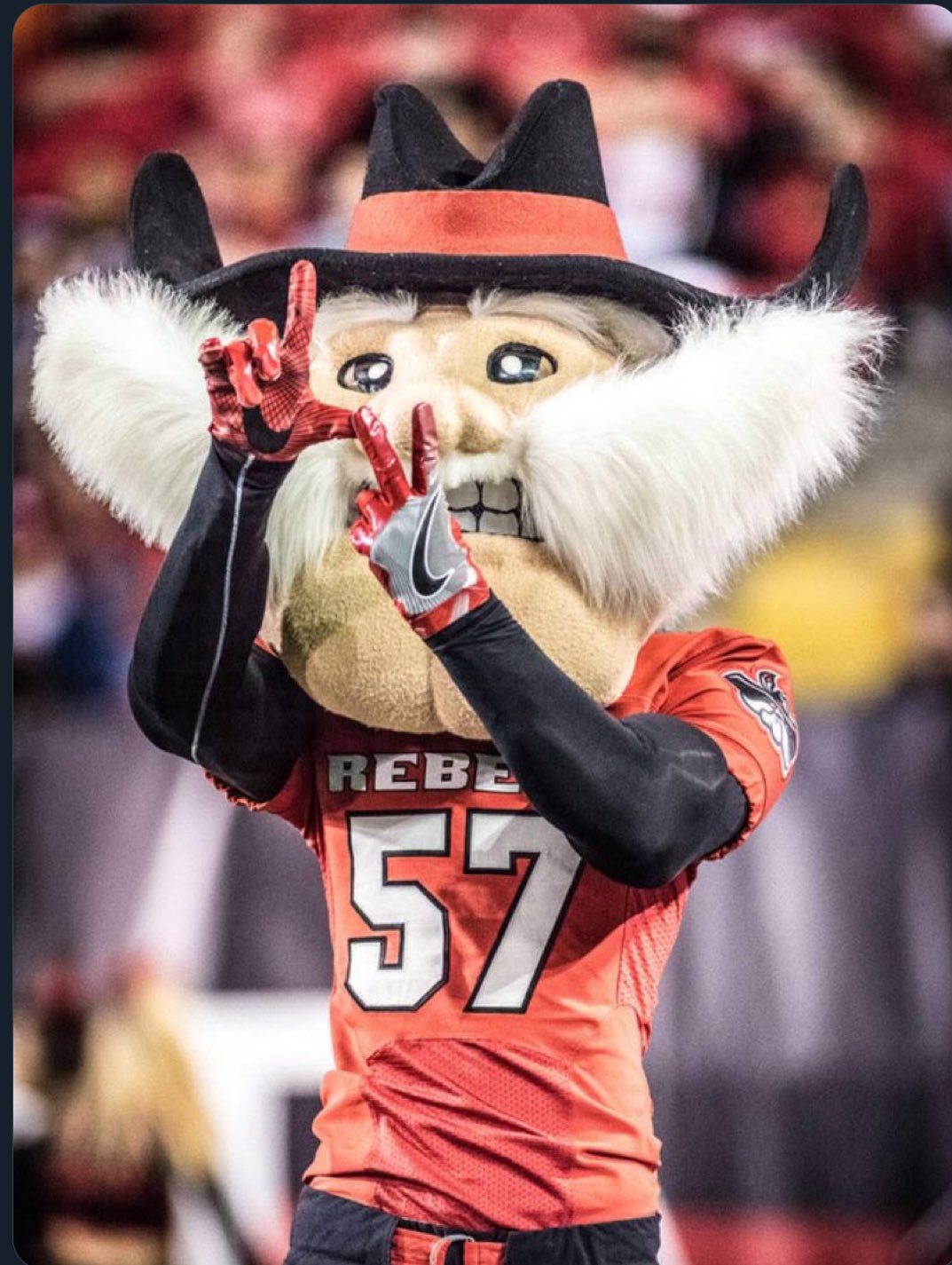 Hey Reb! pointing to the crowd