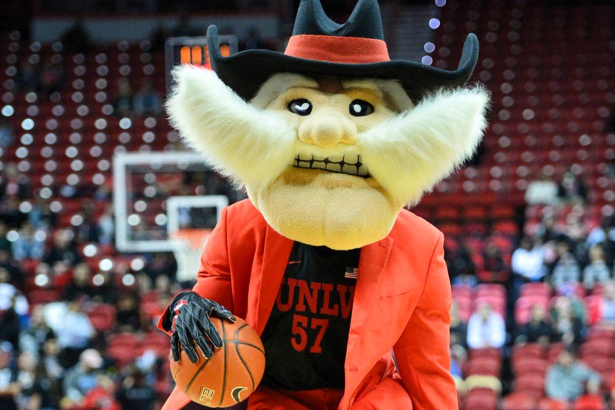 Hey Reb! with a basketball