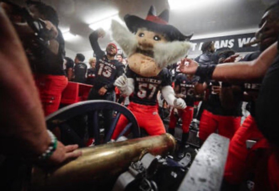 Hey Reb! with the football team